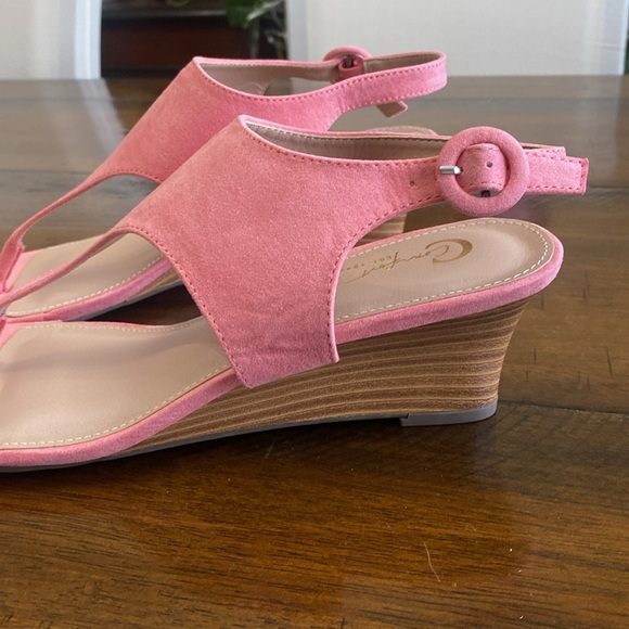 Cato Faux Suede Thong Wedge Sandals - Picture 4 of 8